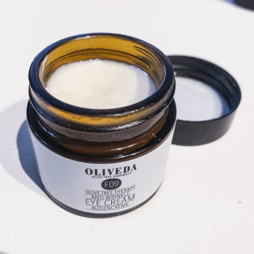 Oliveda Anti-Wrinkle Augencreme. franzis-Blogstory.schreibnacht.de